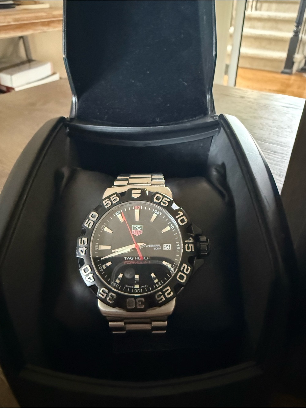 TAG Heuer Formula 1 Professional 200M Quartz Men’s Watch WAH1110 Full Set - Picture 3 of 8